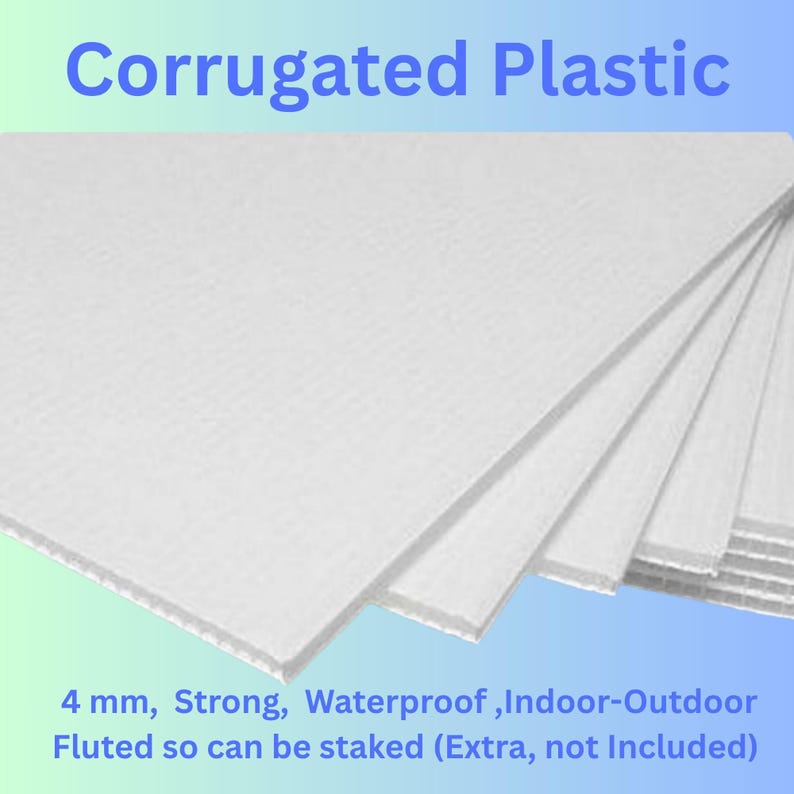Close-up view of white corrugated plastic sheets with text overlay detailing material specifications.