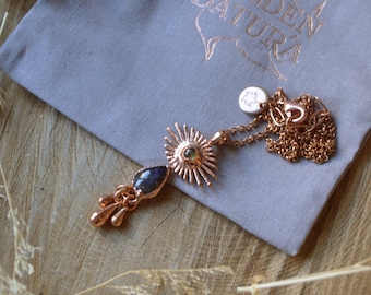 Crying eye pendant with labradorite and peridot. Fringe tassel jewellery