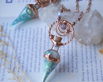 Glow in the dark, fairy dust vial necklace. Copper witchy pendant