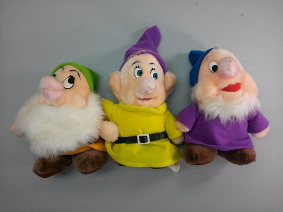 7 dwarfs plush toys