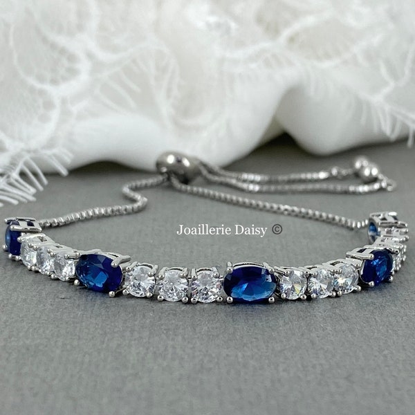 Blue Crystal Bracelet, Something Blue bride, Wedding Bracelet, Bridal Jewelry, Sapphire Bracelet, Bridesmaid, Mother of Bride, Gift for Mom