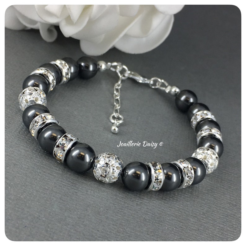 Mother of the Bride Gift Mother of the Groom Jewelry Dark Grey Bracelet Rhinestones Bracelet Charcoal Pearl Bracelet Bridesmaid Gift