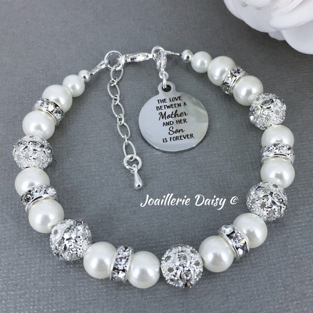 The love between a mother and son is forever bracelet Clearance