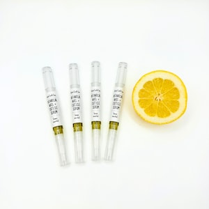 Lemon Cuticle Serum Pen, Nail Moisturizing, Herbal Infused, Cuticle Oil Pen, Brush On Nail Oil