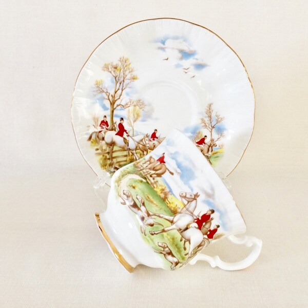 ENGLISH CHINA FOX Hunt Teacup - Horses Dogs Fox Riders Bone China Teacup England - Vintage Riding to the Hounds Fox Hunt China
