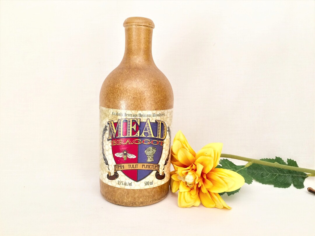Vintage MEAD BRAGGOT Stoneware Bottle First Issue Trafalgar Brewery