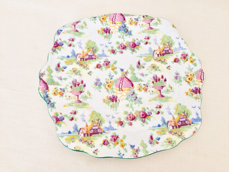 ROYAL ALBERT LADY Gay Chintz Cake Plate wGreen Edge