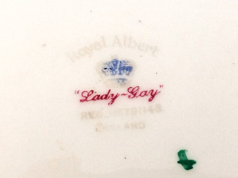 ROYAL ALBERT LADY Gay Chintz Cake Plate wGreen Edge