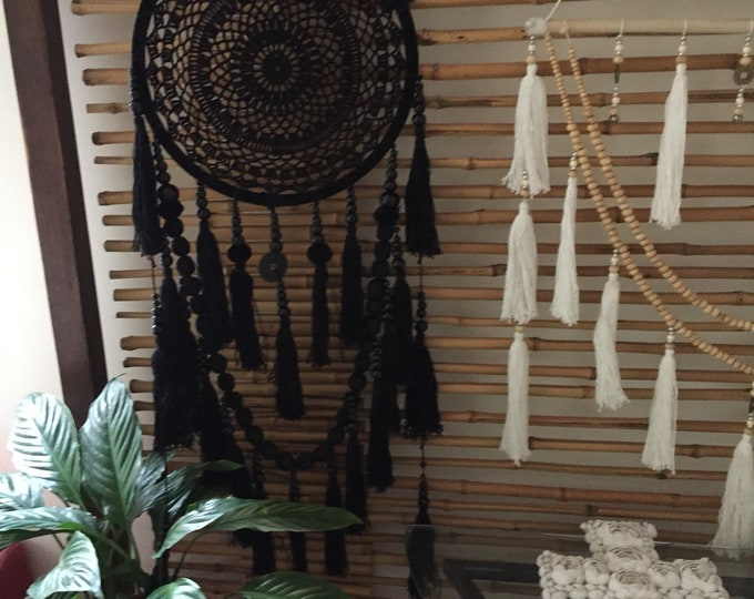 Featured listing image: Black dreamcatcher