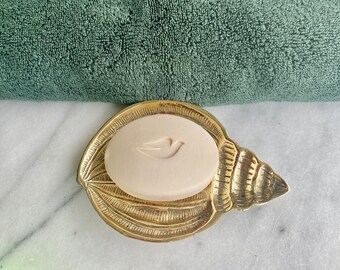 Brass shell soap dishes