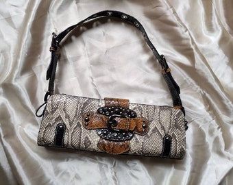 old style guess purses