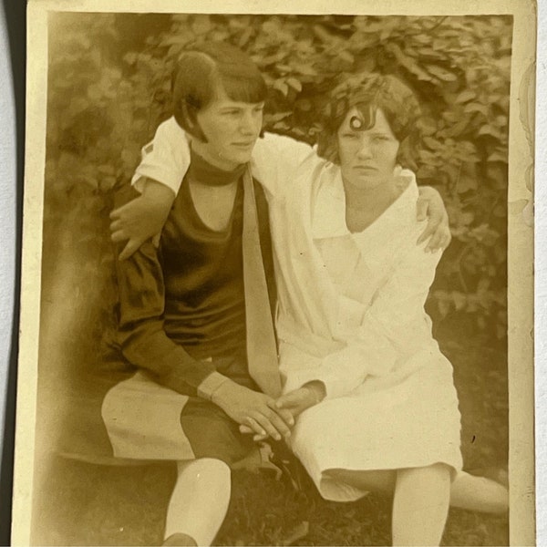 Antique RPPC Postcard 2 Pretty Young Women Holding Hands