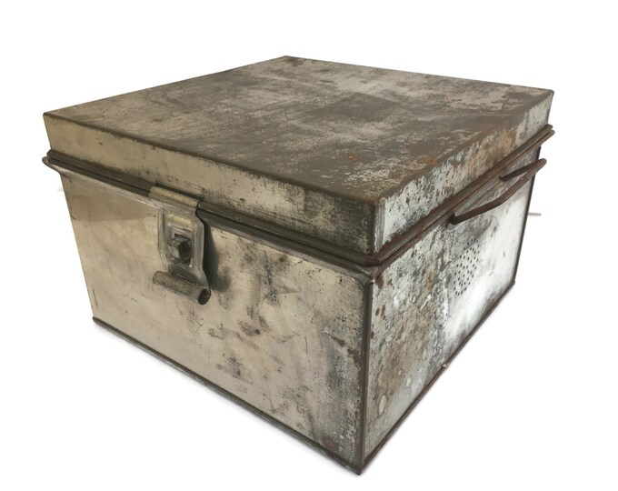 Vintage Kreamer Tin Pie Safe Bread Box With Latch Etsy