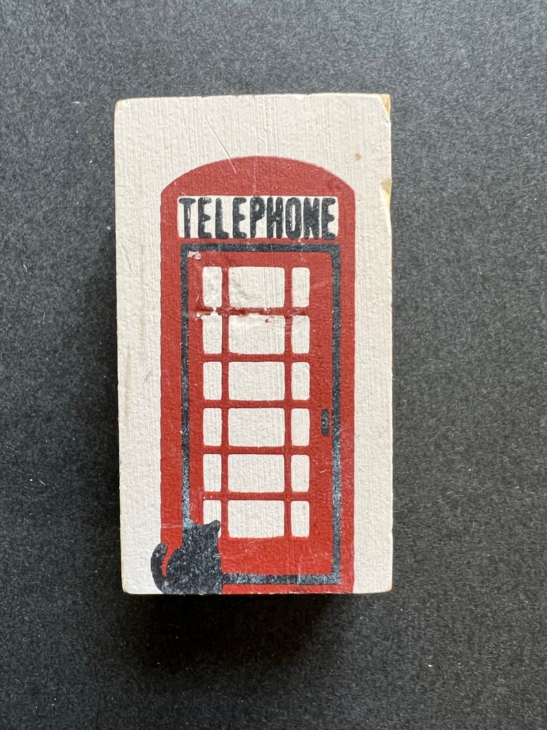 Red Telephone Booth Cat's Meow Village Accessory Collectible Shelf Sitter image 3