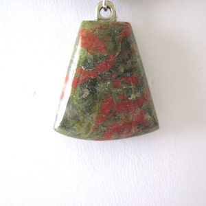 Natural stone  unakite necklace