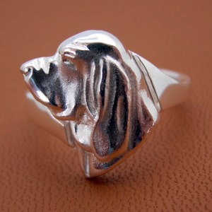 Small Sterling Silver Bloodhound Small Head Study Ring