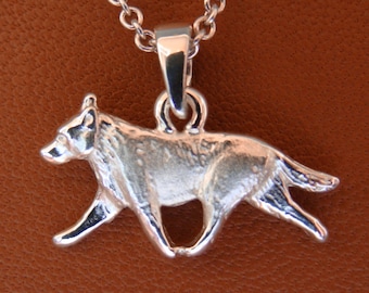 Small Sterling Silver Australian Cattle Dog Moving Study Pendant