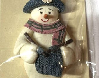 Vintage Snow-woman Holiday Brooch! Knitting Grandmother Snow-woman Holiday Winter Christmas Brooch Pin! New in Package!