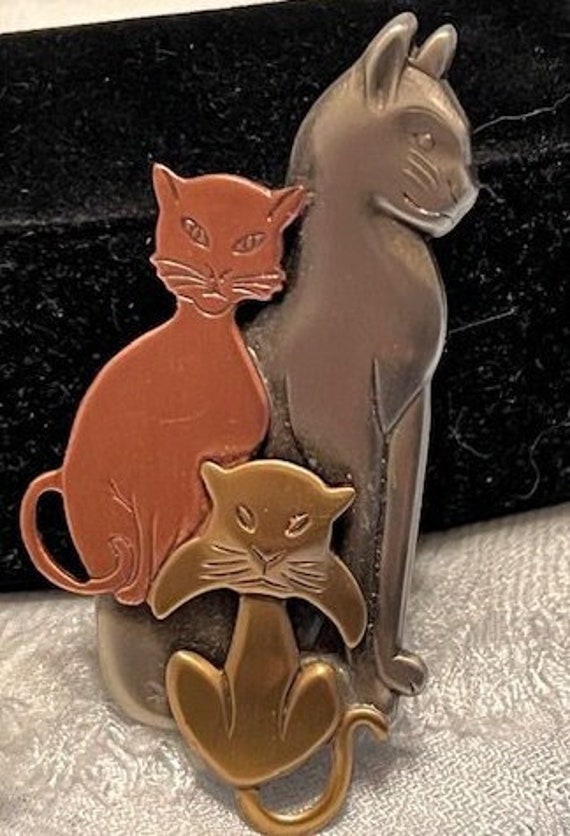 Vintage Estate Jewelry Super Cute Whimsical Cat Br