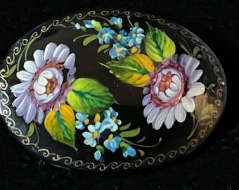 VINTAGE Lacquered Wood Oval Floral Brooch! Handmade and Signed!