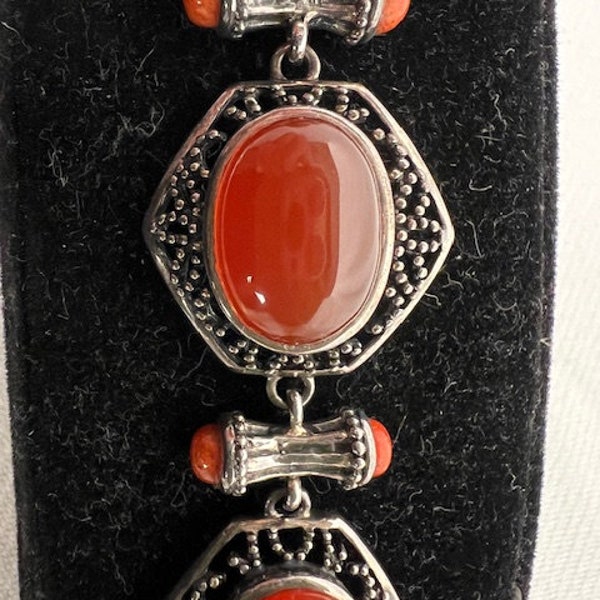 Vintage Estate Jewelry Fabulous Jean Lin signed Sterling Silver and Carnelian Bracelet! Awesome Gift!