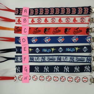 Baseball inspirierter ID-Träger (mehrere Auswahlmöglichkeiten)