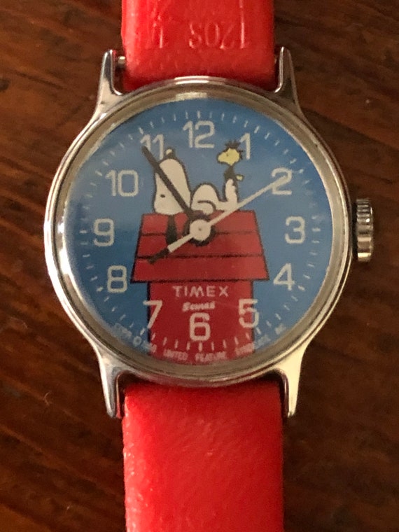 Vintage Snoopy Watch - Timex - 1958 - Snoopy & Woo