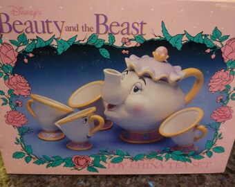 Vintage Disney Beauty And The Beast Mrs. Potts Tea Set  With Original Box