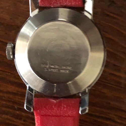 Vintage Snoopy Watch Red Moving Arms 1958 Charlie Brown United Feature Syndicate, store Inc. With Original Watch Band