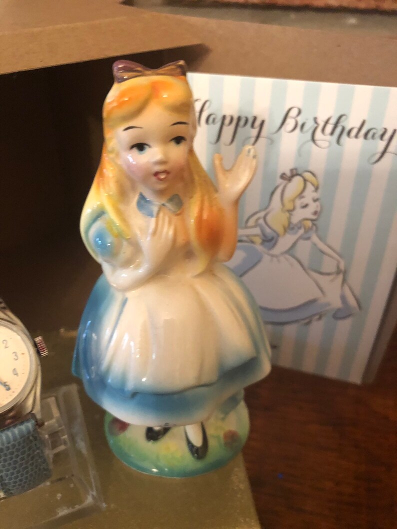 figure alice in wonderland