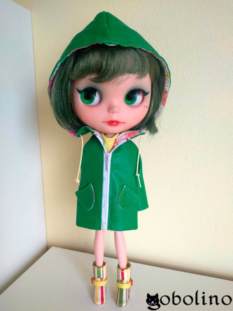 Green and flamingos raincoat for Blythe dolls