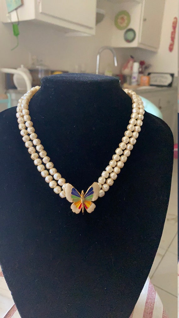 Vintage double strand pearl necklace with enamel … - image 1