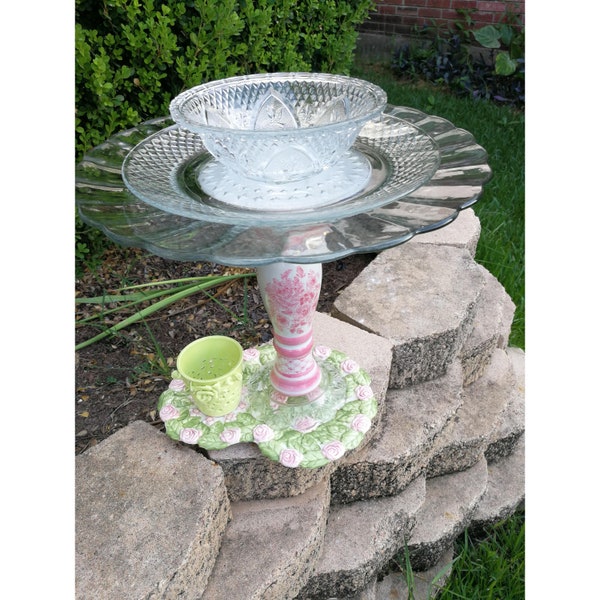 Bird Bath PINK ROSES, Bird Bath, Totem, bird Feeder, Center Piece, Side Table, Home Decor, Garden Decor, Fine Arts,  Recycled, Vintage