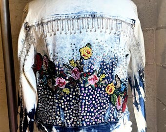 Red and Pink Flowers on a Bleached Blue Denim Jacket Size M