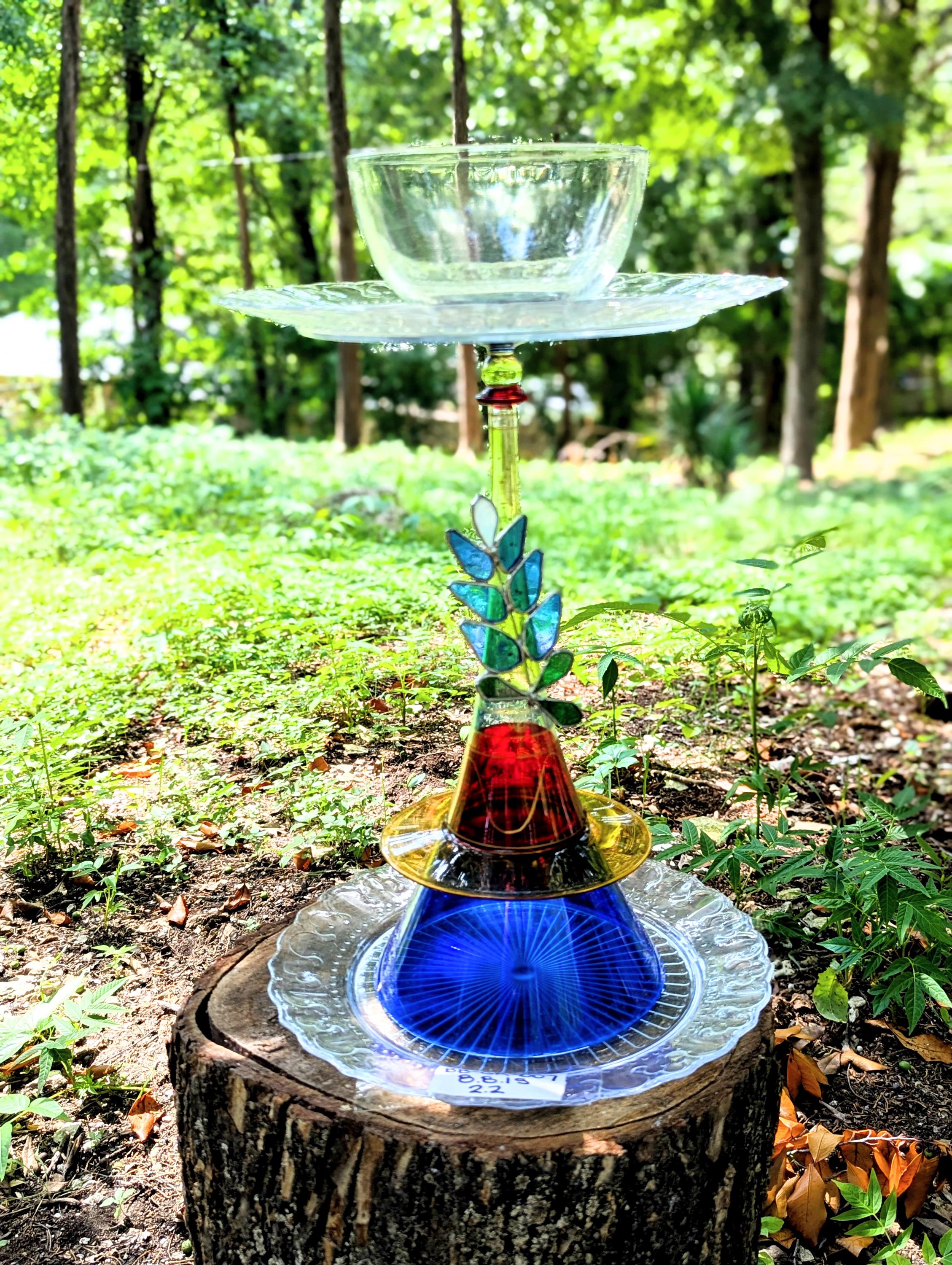 バードバス　小鳥二羽、カタツムリ、カエル、カメ　焼き締め焼成 バードバス 小鳥二羽、カタツムリ、カエル、カメ 焼き締め焼成