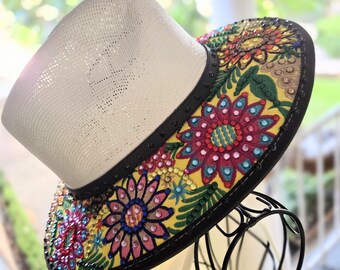 Embroidery Hat with Two Colorful Parrots and Flowers on a Black Hat