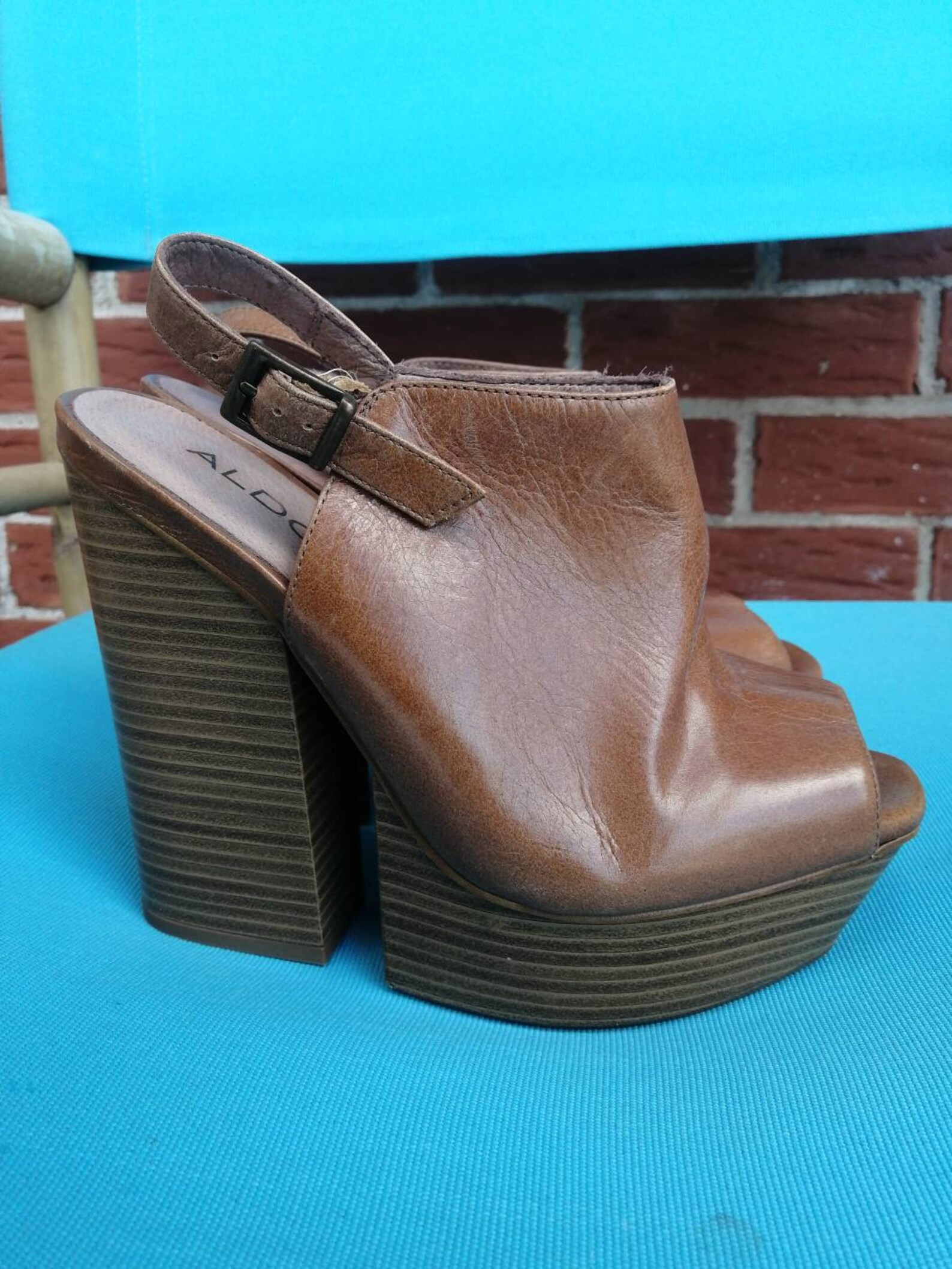 sandales compensées aldo