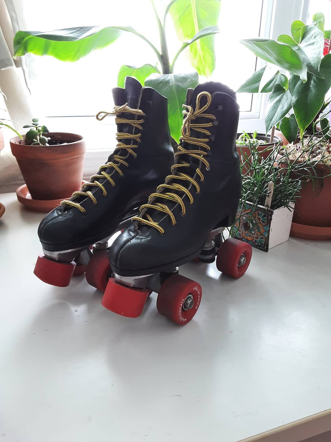 Rollers En Ligne Magnum Femme - Taille 39 - Noirs - Roulements ABEC 3 - Occasion Peu Portés