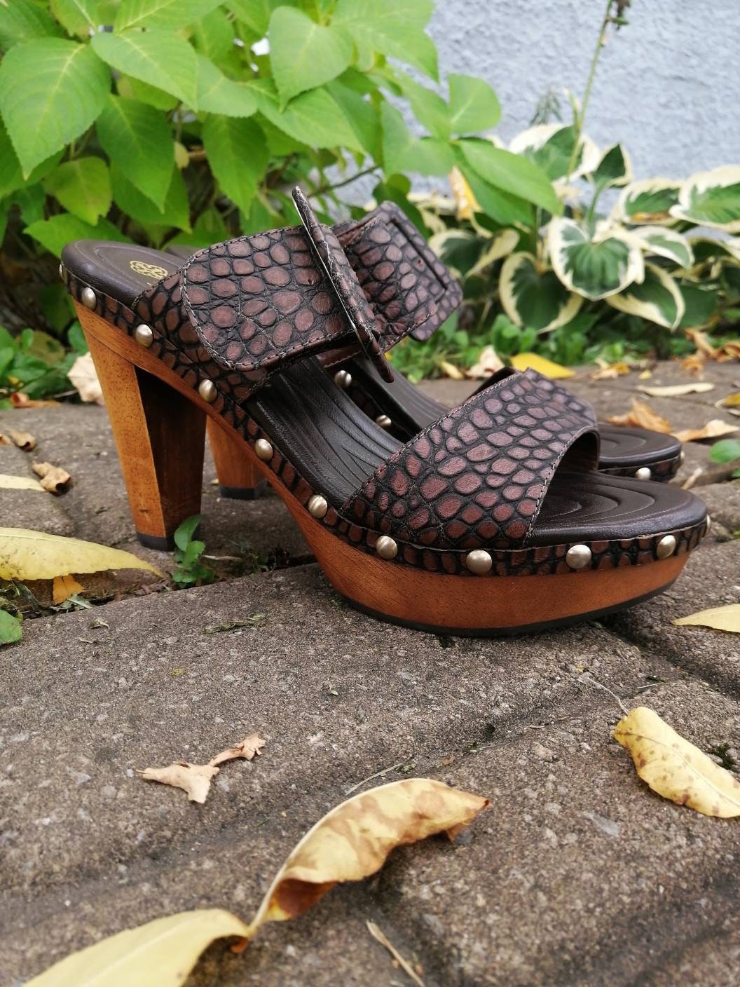 Isola heels clearance