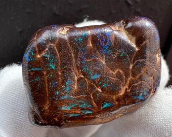 Gem Koroit Boulder Opal Specimen, Rainbow Fire Veins