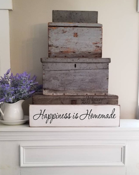 Happiness is Homemade Wooden Sign - Farmhouse Décor - Livingroom Sign - Kitchen Sign - Rustic - Primitive Wood Sign - Family