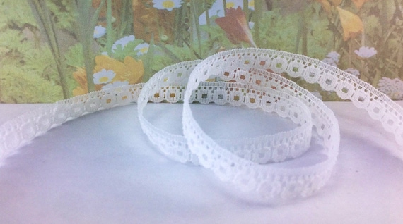 5Yds White Stretchy Floral Lace Trim DIY Sewing Dress Lingerie Craft 1 1//2/"