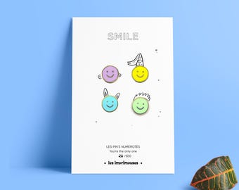 Pin&#39;s, Brooch, Jewelry - Smiley x4 - Winner