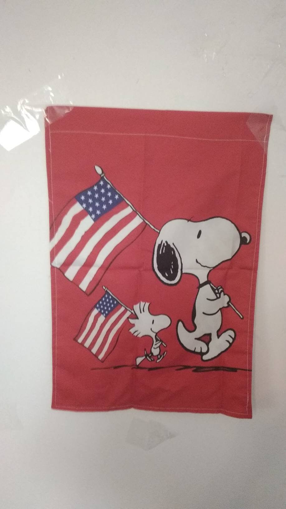 Snoopy y Woodstock patrióticas marchando bandera del jardín. | Etsy