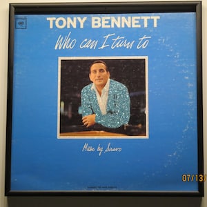 Álbum Glittered Record - Tony Bennett - A quem posso recorrer