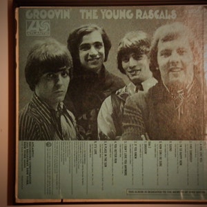 Glittered Record Album The Young Rascals Groovin' image 3