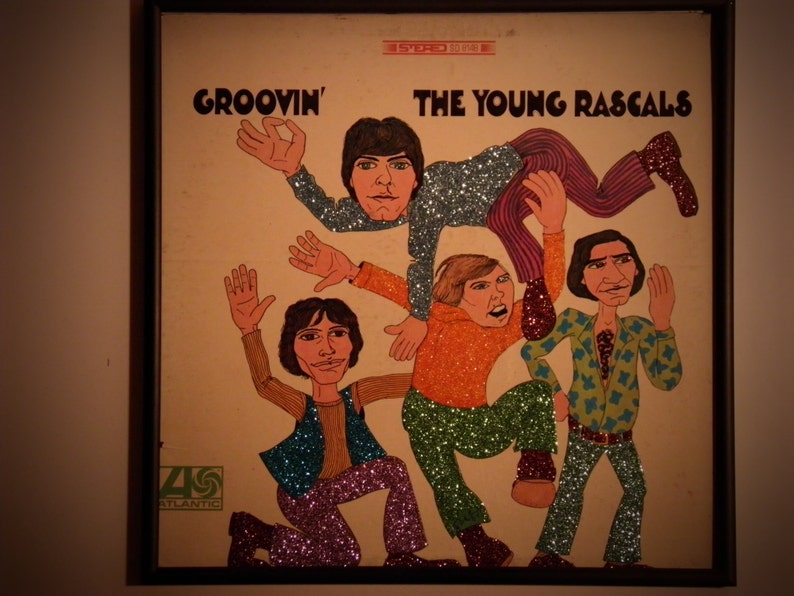 Glittered Record Album The Young Rascals Groovin' image 1