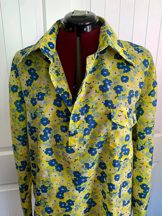 1970s Blue and Yellow Floral SKYR Nylon Windbreak… - image 3