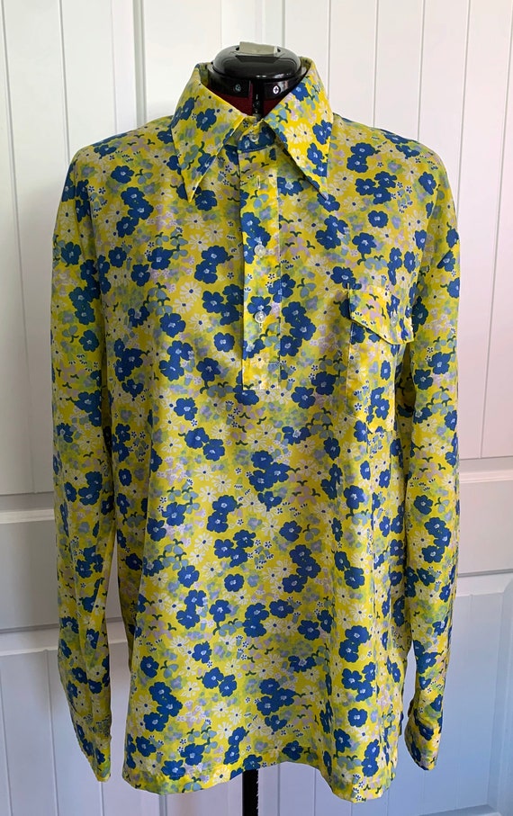 1970s Blue and Yellow Floral SKYR Nylon Windbreak… - image 2