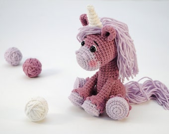 Crochet PATTERN Unicorn- amigurumi unicorn - unicorn pdf pattern - crocheted unicorn